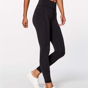 Lululemon In Movement 7/8 Tight | Size 6 | LIKE NEW